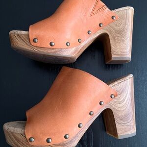 Kork Ease platform sandals slip on leather